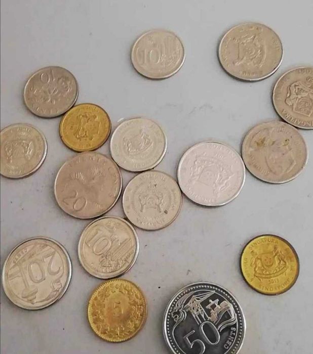Nota é moedas Indonésia Singapura