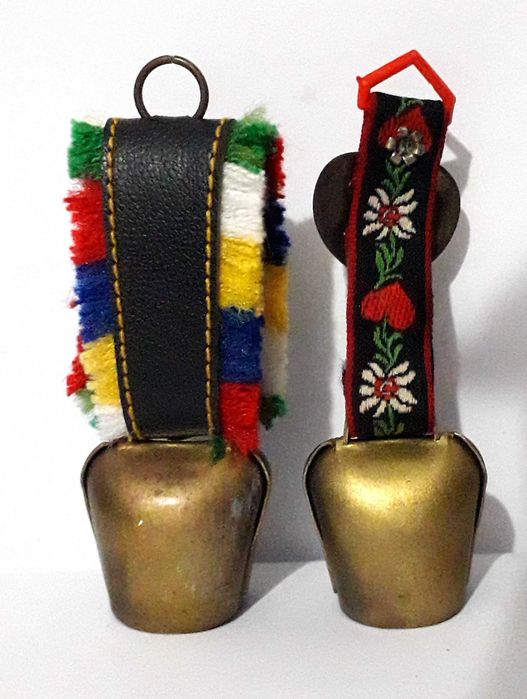 3 Sinos de latão/metal Áustria e Suiça (vintage)