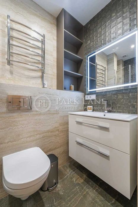 Продаж шикарної 3к звартири з новим ремонтом в ЖК Файна Таун