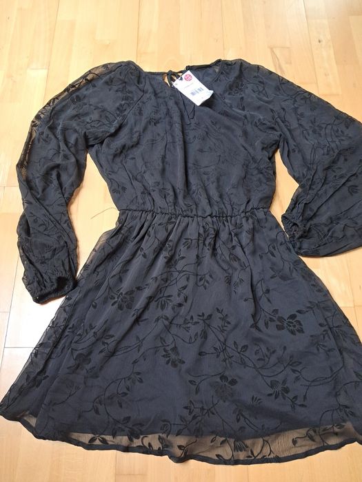 Nowa sukienka Sinsay rozmiar S