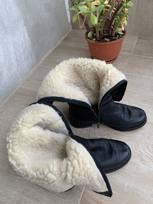 Женские кожаные сапожки
