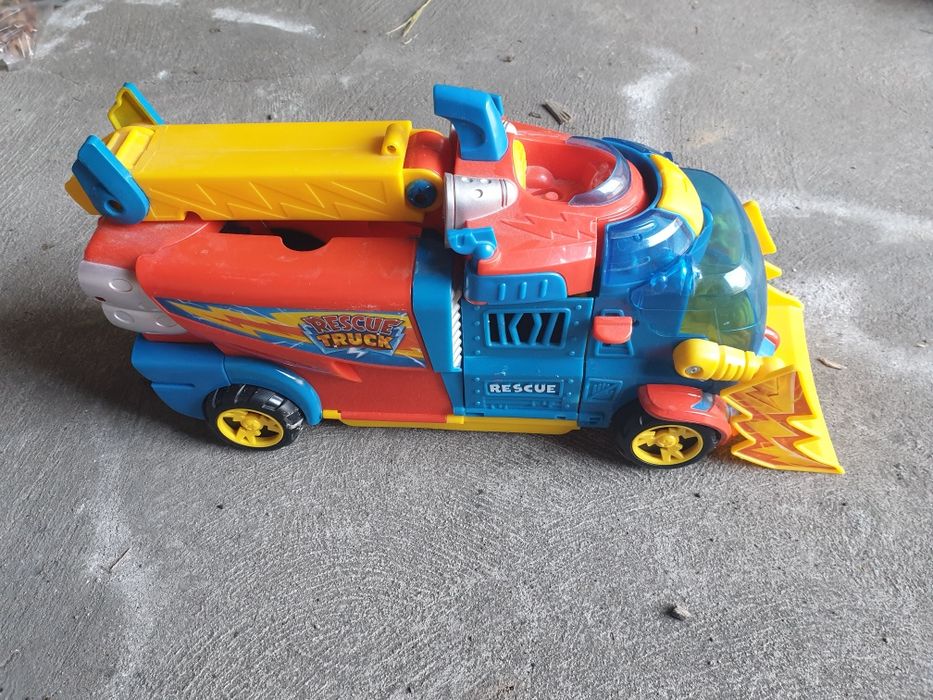 Super Things Rescue Truck Tanio.
