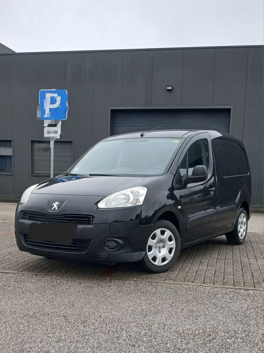 Peugeot partner  90 cv 3lugares