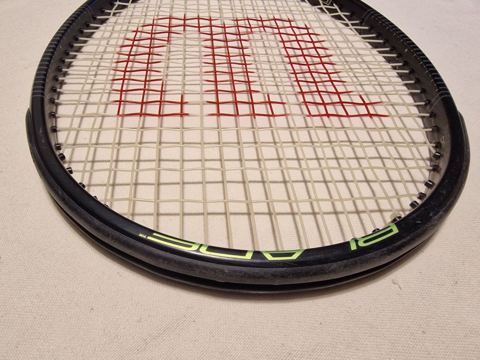 Rakieta tenisowa Wilson Blade 93
