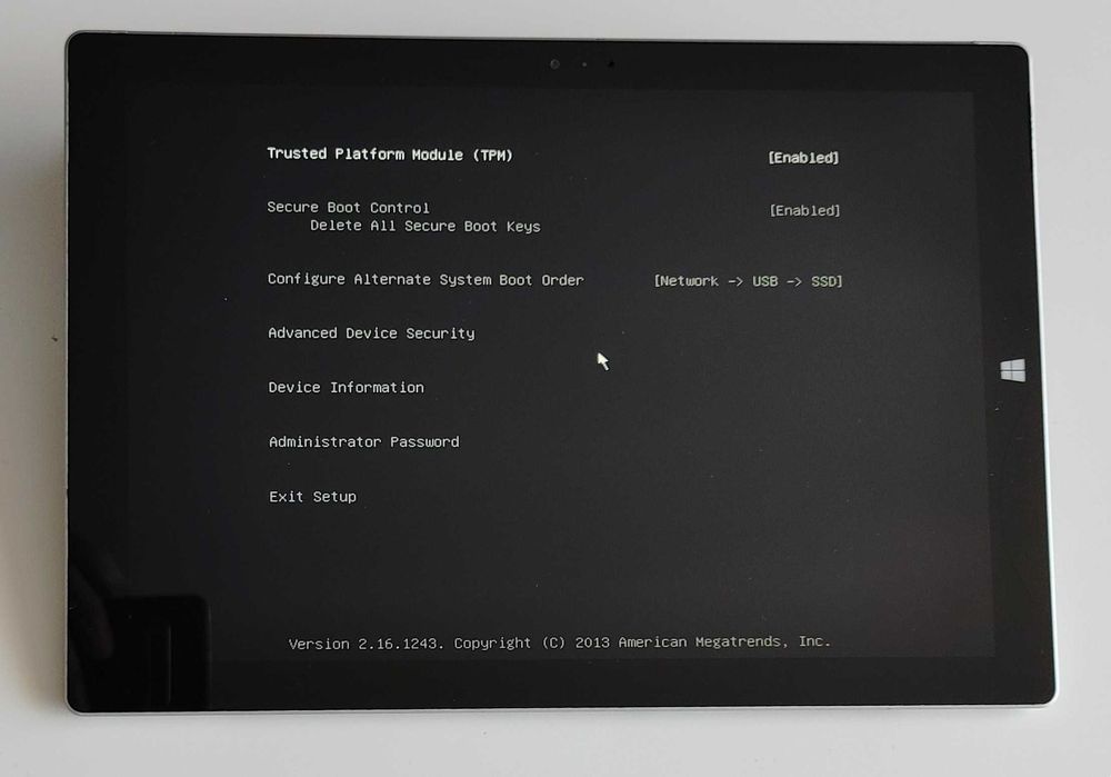 Microsoft Surface Pro 3 с 64 ГБ SSD