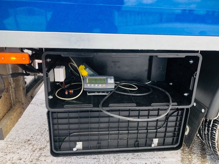 Sprzedam nową zabudowe do żywca