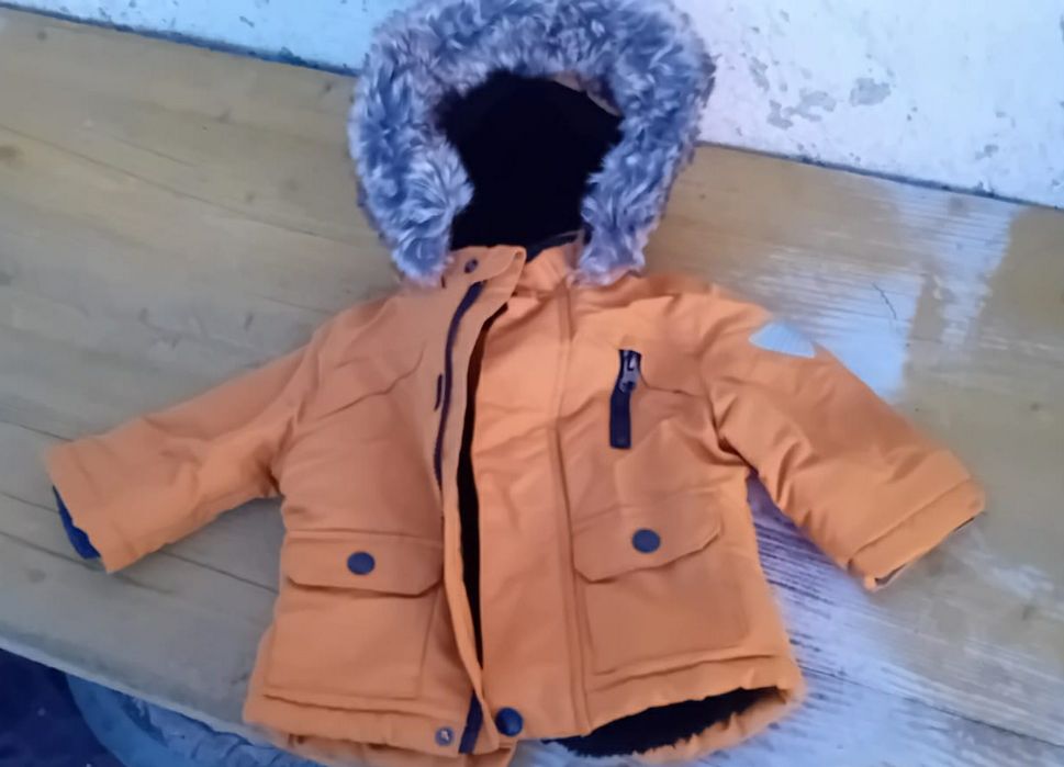 Casaco quente de inverno bebé tamanho até 6 meses