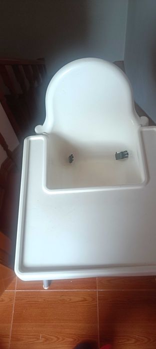 Cadeira de comida bebé