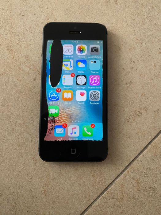 IPHONE 5 (A1429) під ремонт