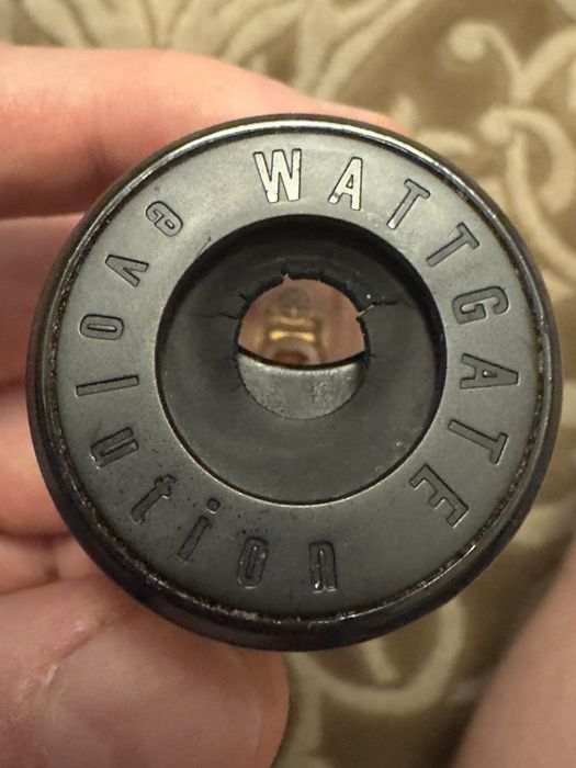 фирм Сетевые  Разьемы  WATTGATE(390i+350auevo) и OYAIDE P 079e(вилка)