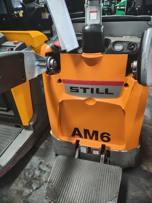 Stacker Elétrico Atlet