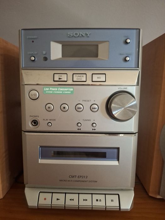 Leitor de cassetes e CD com colunas