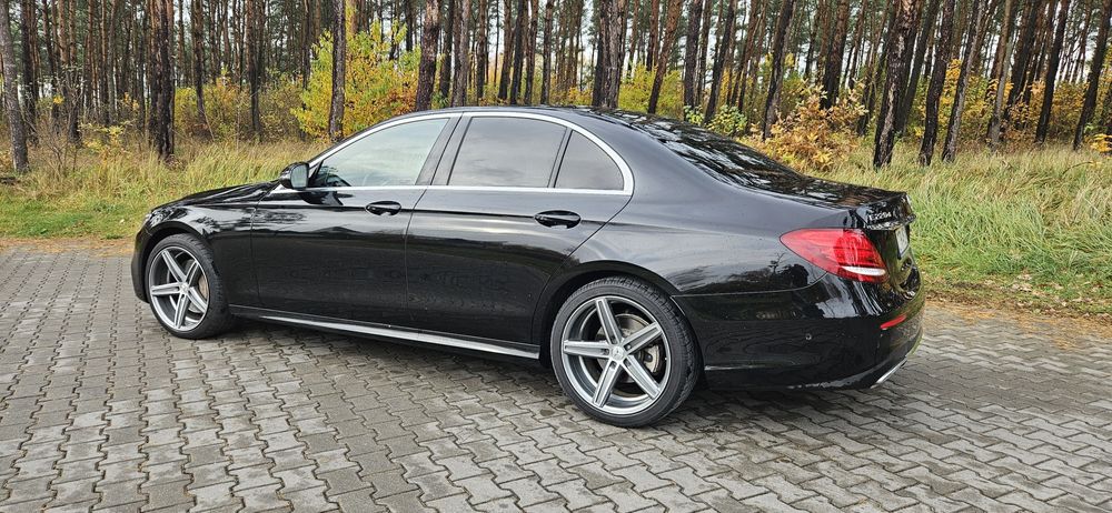 Mercedes e 220 pakiet AMG