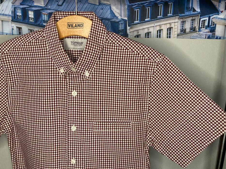 Рубашка Topman с коротким рукавом — стильная британская классика с бордовой подкладкой рукавов!