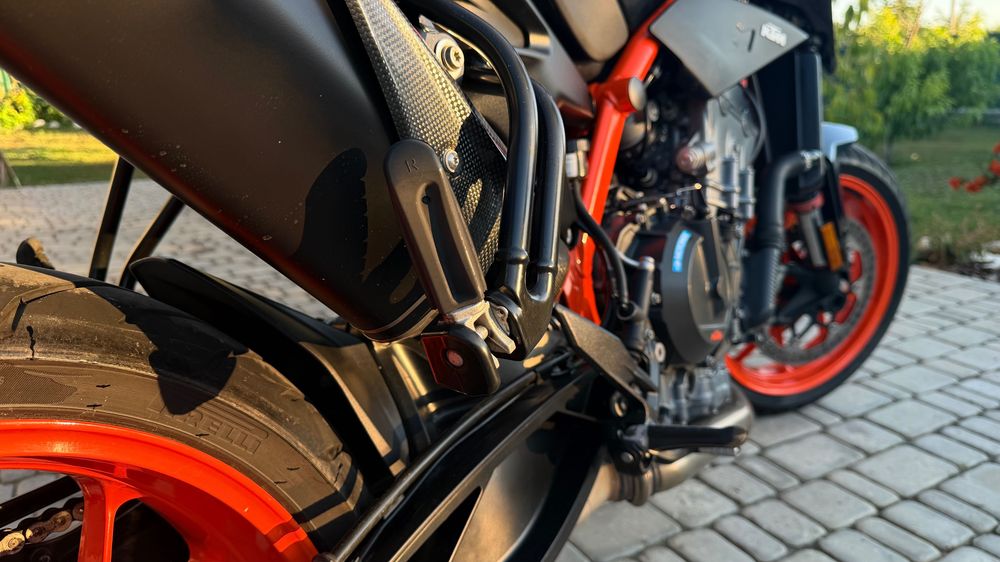 Мотоцикл KTM Duke 890 R 2022