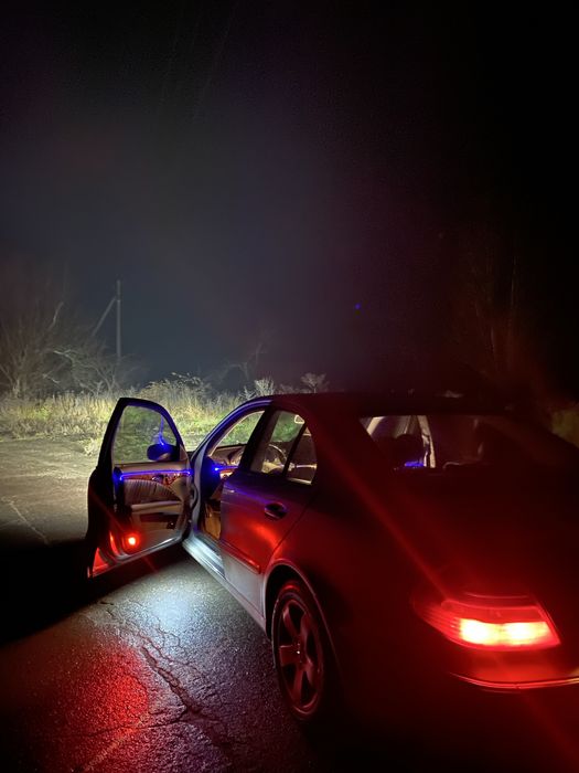 Mercedes-Benz e-class (w211)