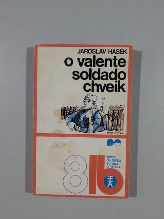 Livros de bolso a 1€.