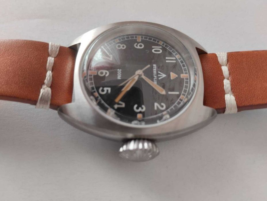 Стильний дайверський годинник STEELDIVE 200 м новий