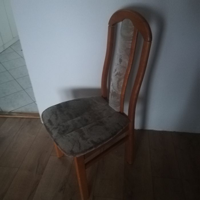 3 krzesła krzesło
