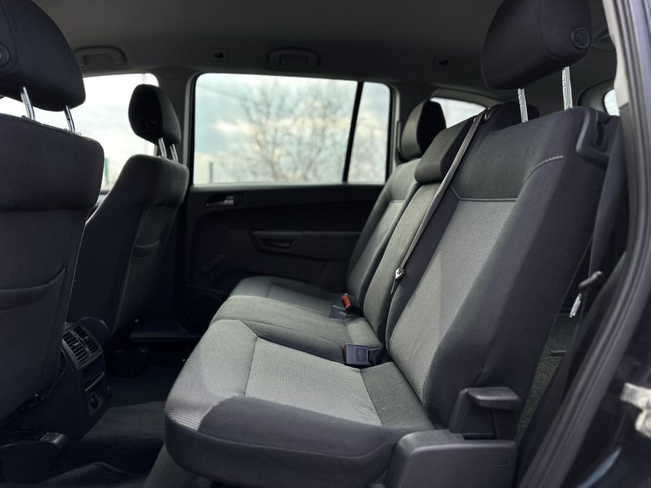 Продам Opel Zafira B 2009