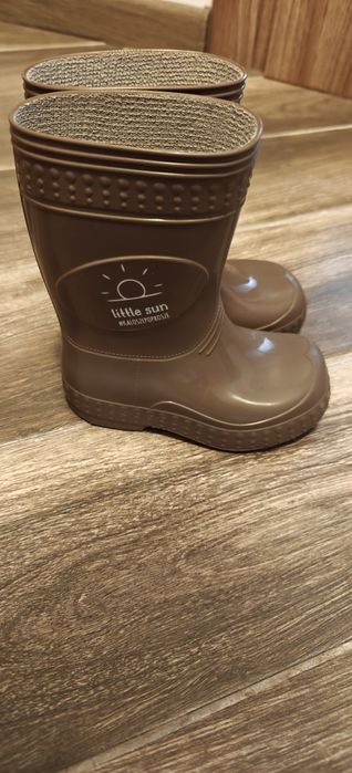 Kalosze jak nowe róż. 19/20 z ocieplaczem.