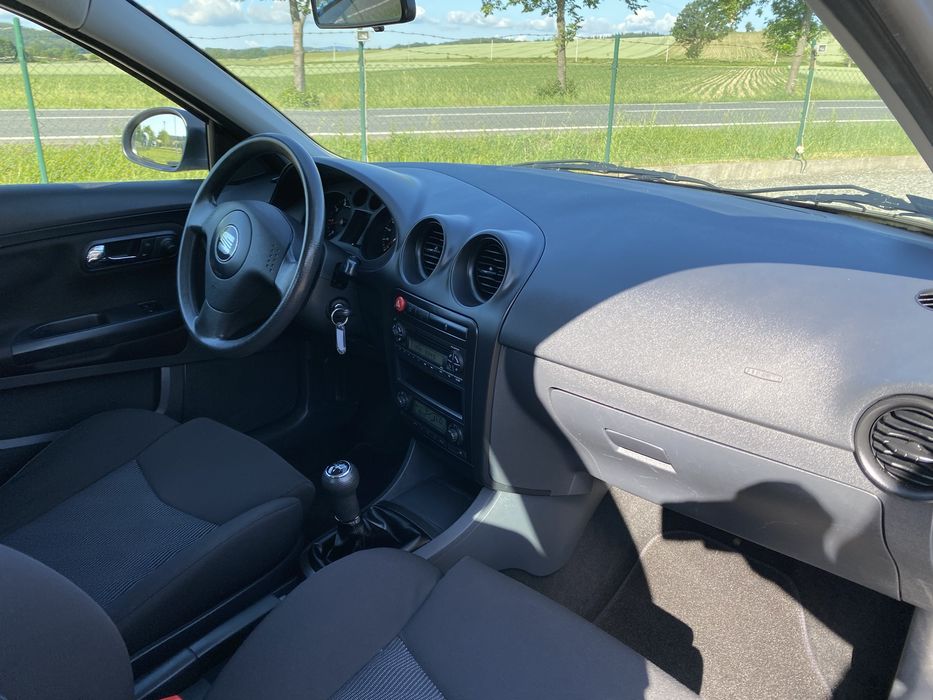 Seat Ibiza 1.4 klimatronic alusy zadbany