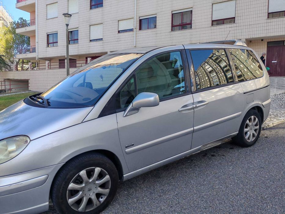 Vendo peugeut 807