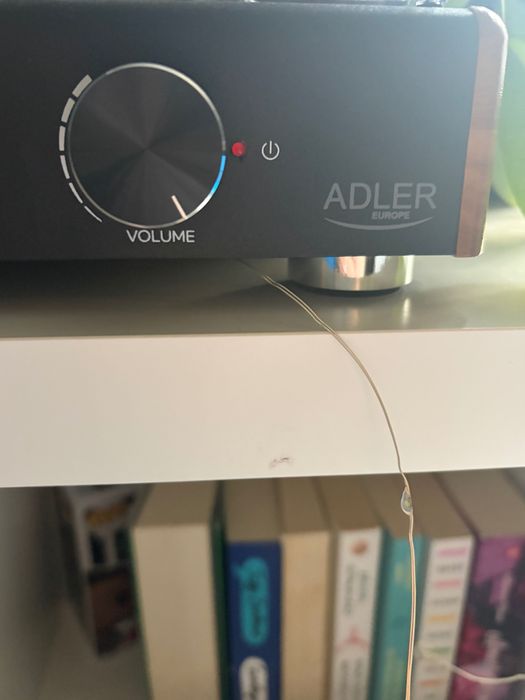 Gramofon Adler z głośnikami