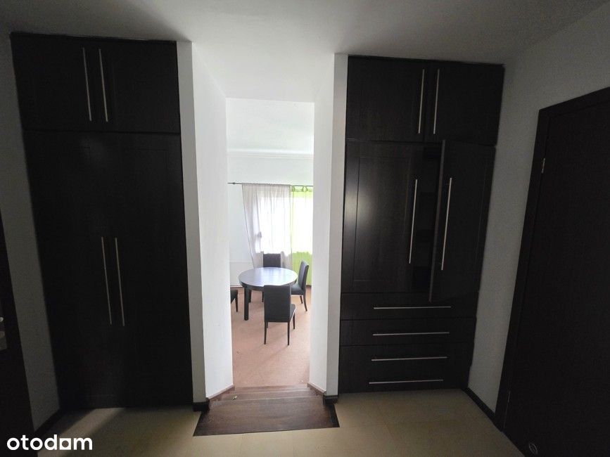 Szczawnica mieszkanie 60m2 3 pok., taras z pięknym widokiem do wejścia