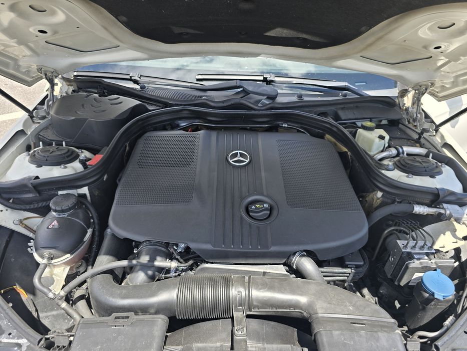 Vendo Carrinha Mercedes-Benz E250 CDI Kit AMG