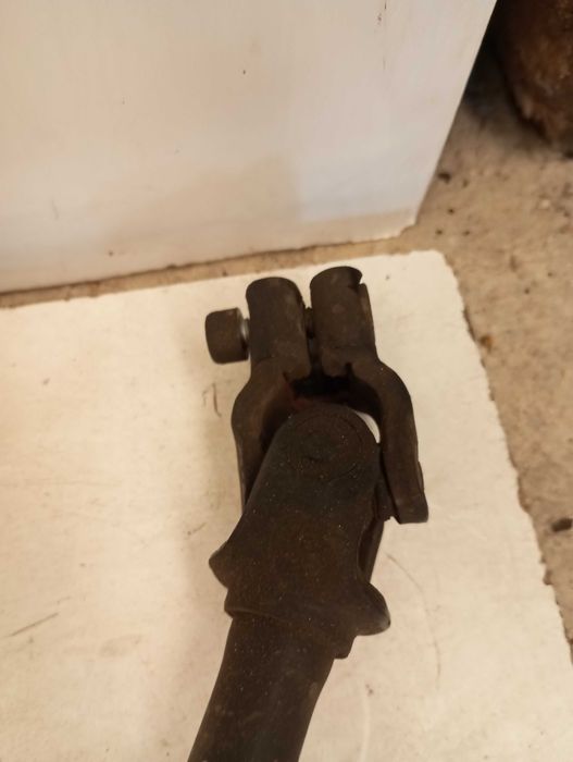 Coluna Veio Direção Audi A5 8T / A4 B8 (8K0419506)