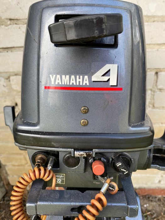 Silnik zaburtowy YAMAHA 4KM, dwusuwowy, super stan, stopa S