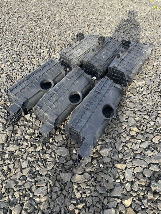 Корпус повітряного фільтра Mercedes Vario 4.3 | Мерседес Варіо 4.2