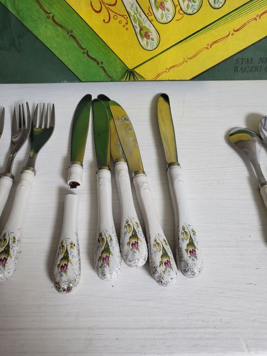 Stare sztućce porcelana