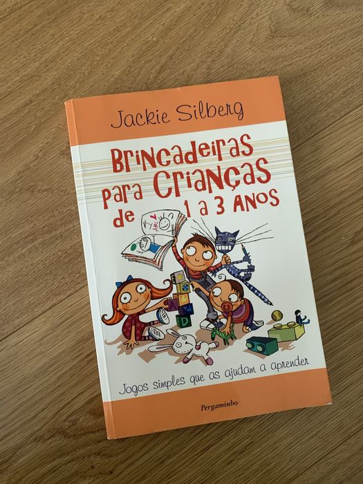 Livro “Brincadeiras p/crianças dos 1 aos 3anos” [mãe/criança/bebé]