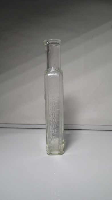 Garrafa de Xarope antiga em vidro "CLEFINA CLAVITAN"