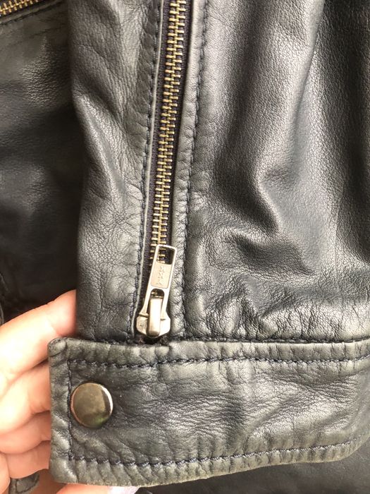 Кожаная куртка naf naf размер 42