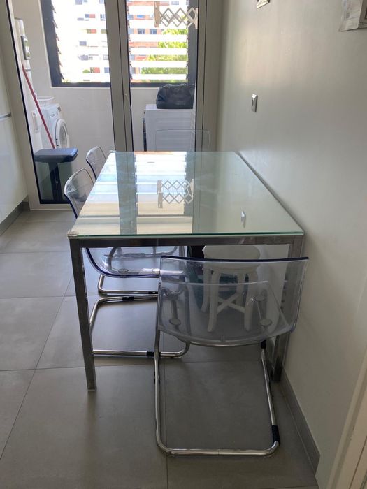Conjunto mesa e 4 cadeiras Torsby IKEA