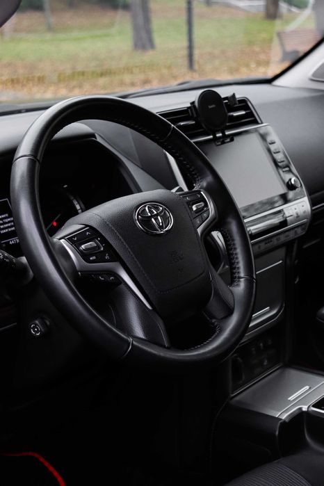 Оренда авто TOYOTA PRADO АКЦІЯ - 4000 грн доба