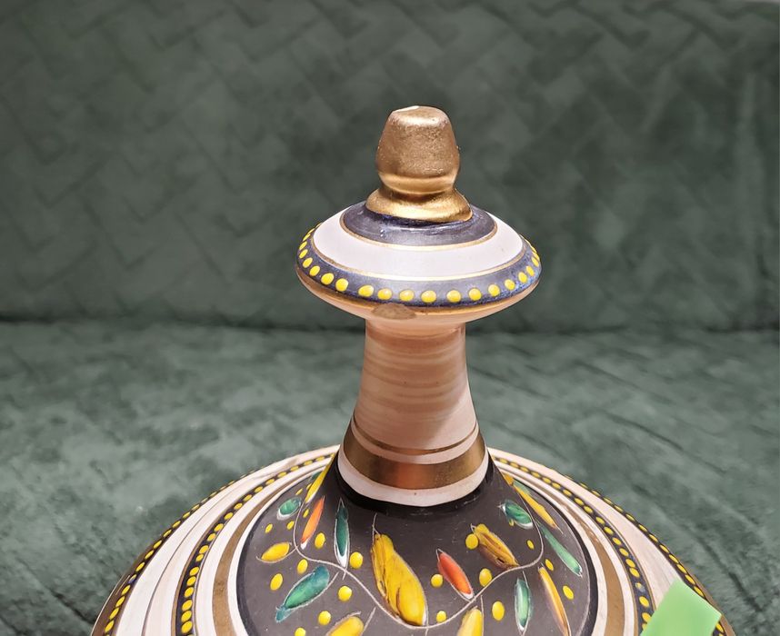 Ceramiczna waza ozdobna