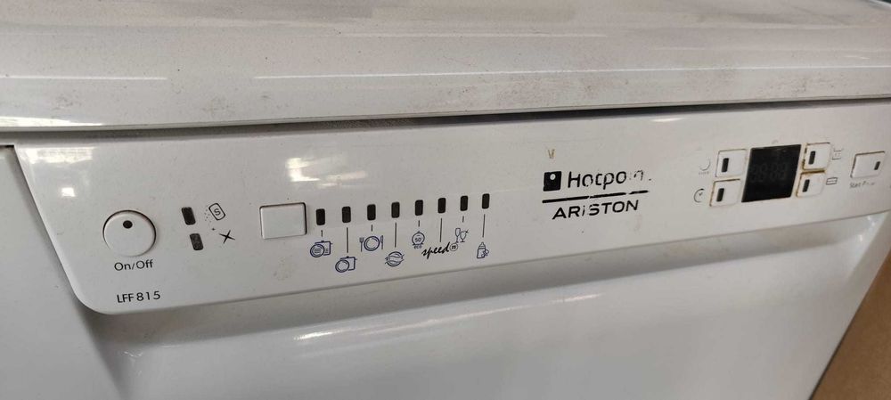 Máquina Lavar Louça Hotpoint Ariston