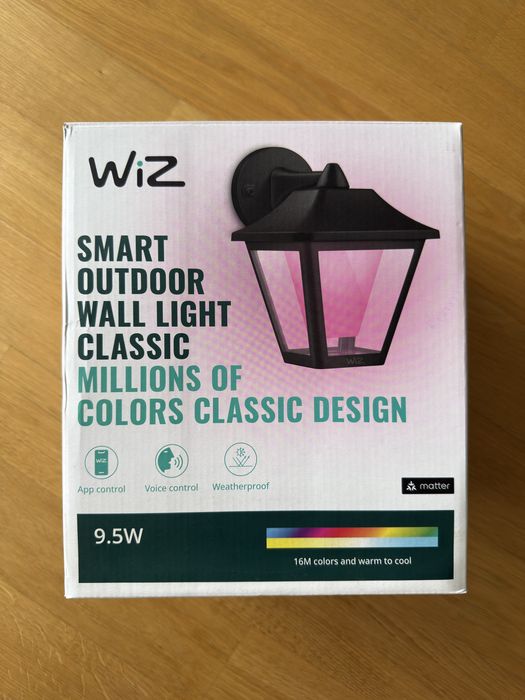Lampa zewnętrzna WiZ
