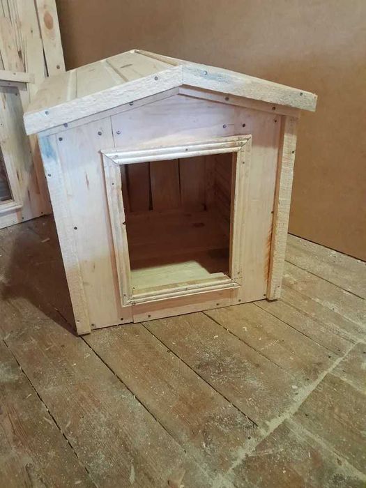 Собача буда розпродаж залишків зі складу