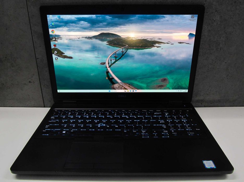 SUPER Dell Latitude 5590 i7 8650U ram 16GB dysk 256SSD FHD IPS Laptop