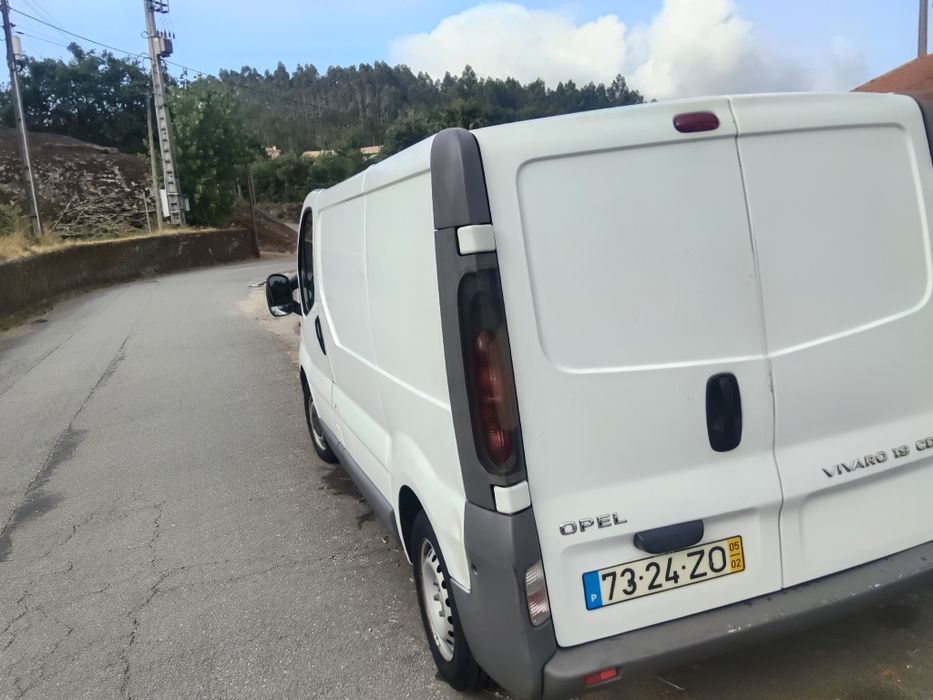 Renault trafic do ano 2005 motor 1.9 CDTI