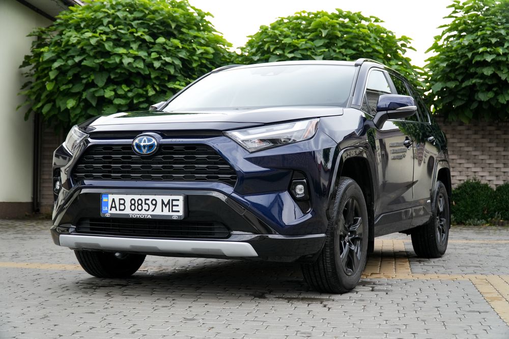 Toyota rav4 hybrid 2024