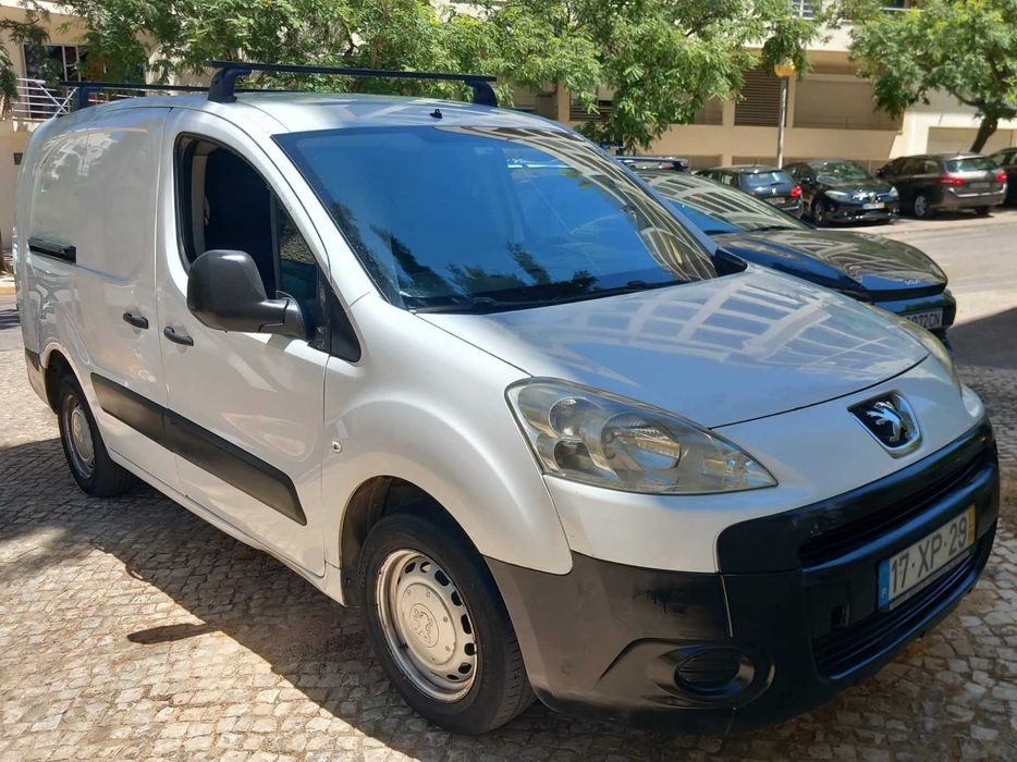 Carrinha Peugeot Partner 3 lugares Longa