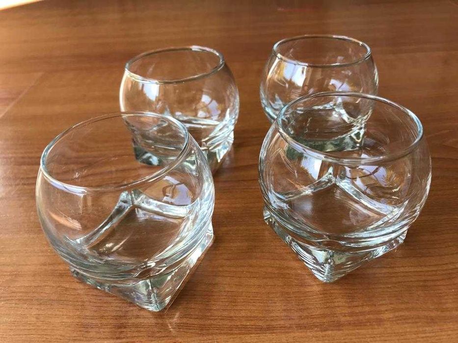 Conjunto de 4 copos de licor64551780948355120