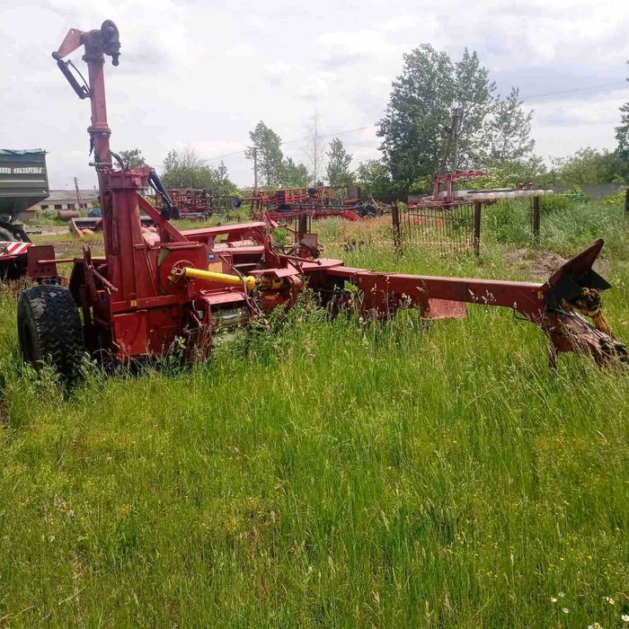 Кормозбиральний комбайн КДП-3000