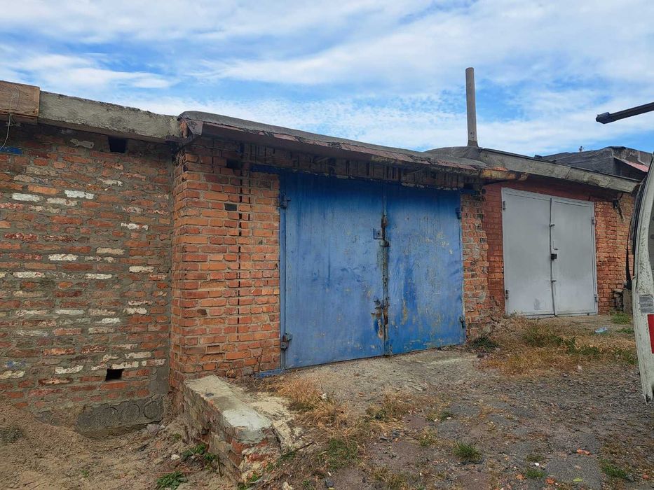 Продам Гараж військове містечко